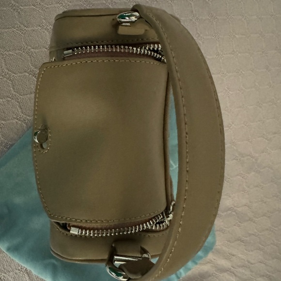 New without tags Tiffany & Fred Khaki Shoulder bag w/strap - Picture 6 of 8